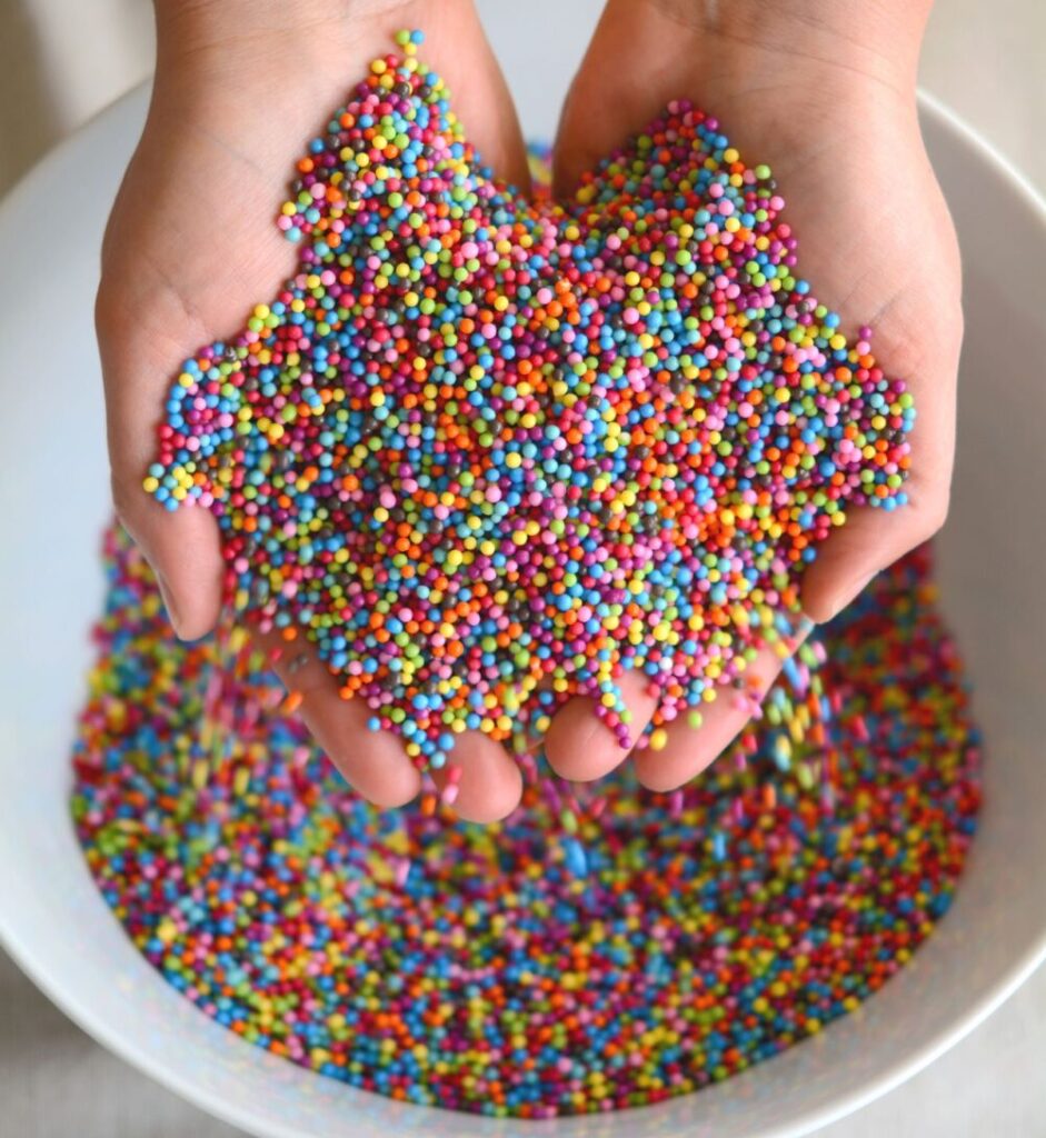 application_confectionery_sprinkles_colorful
